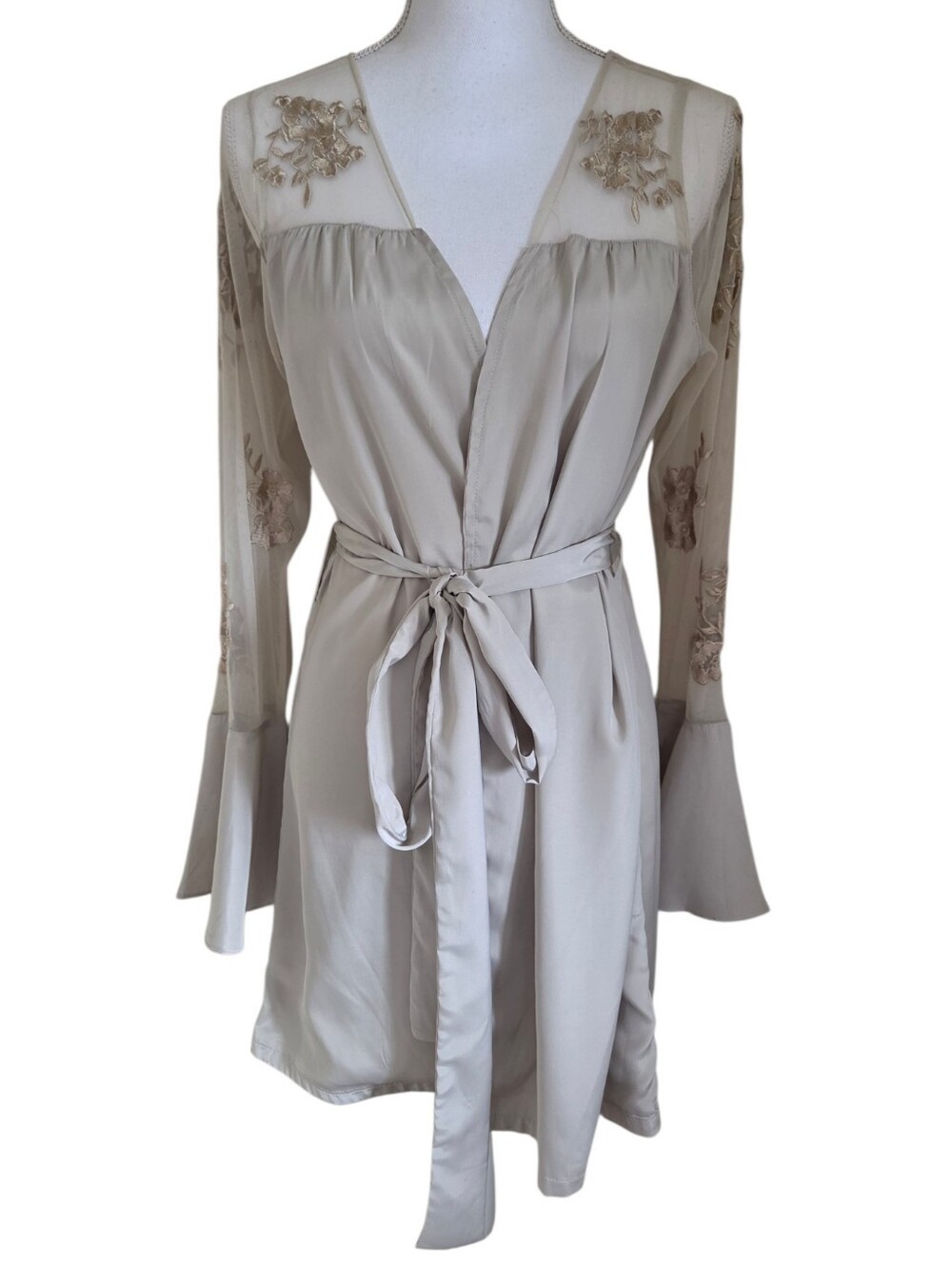 ​robed with love taupe satin & embroidered mesh lingerie robe size XS